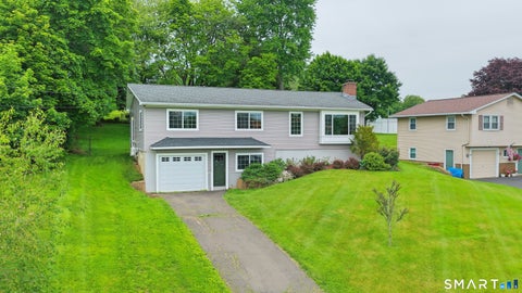 Homes For Sale - 78 Farm Hill Road<br/> Meriden, CT 06451
