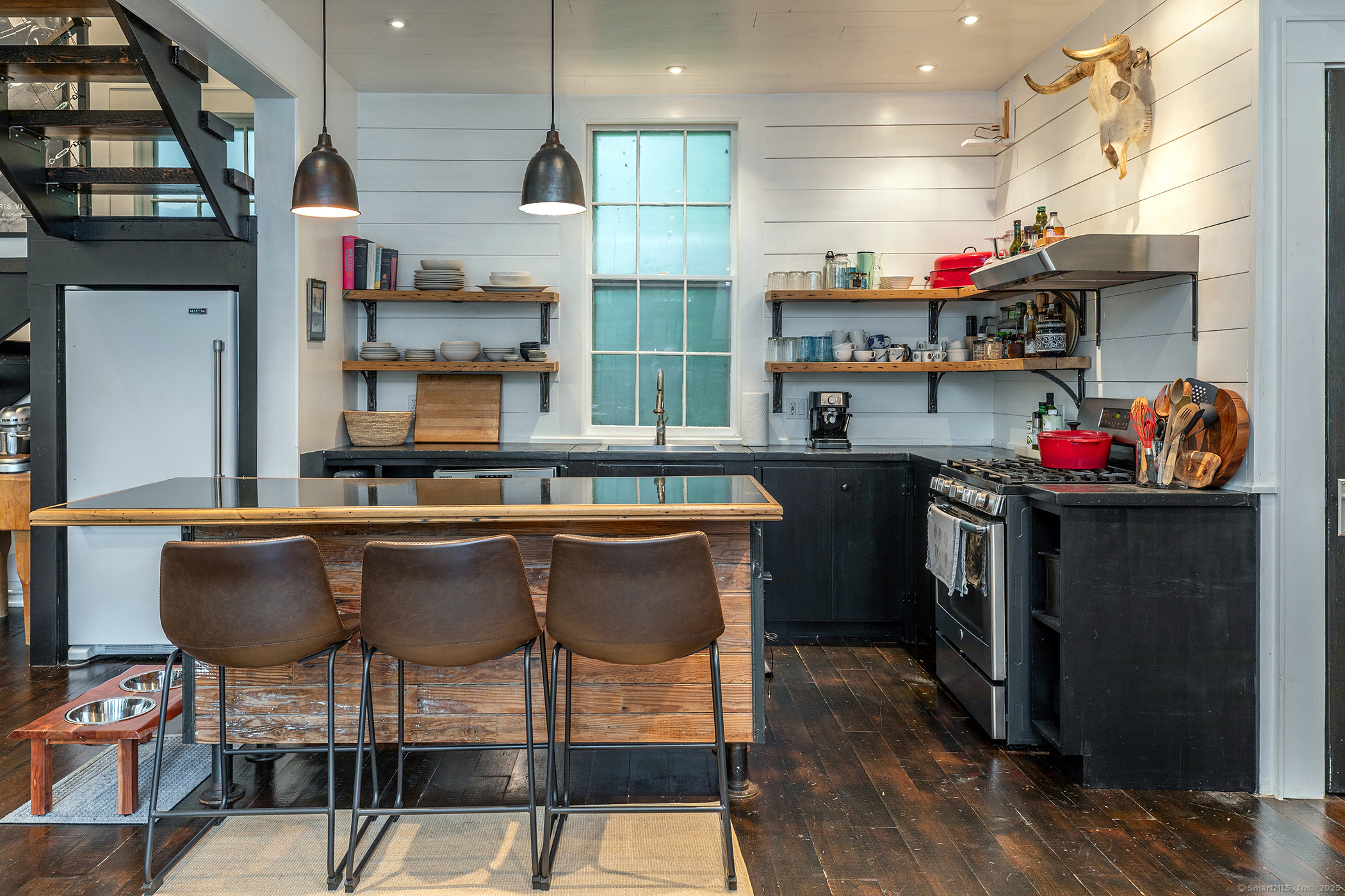 255 Aspetuck Ridge Road