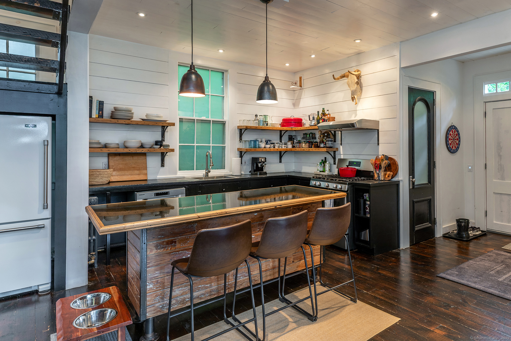 255 Aspetuck Ridge Road