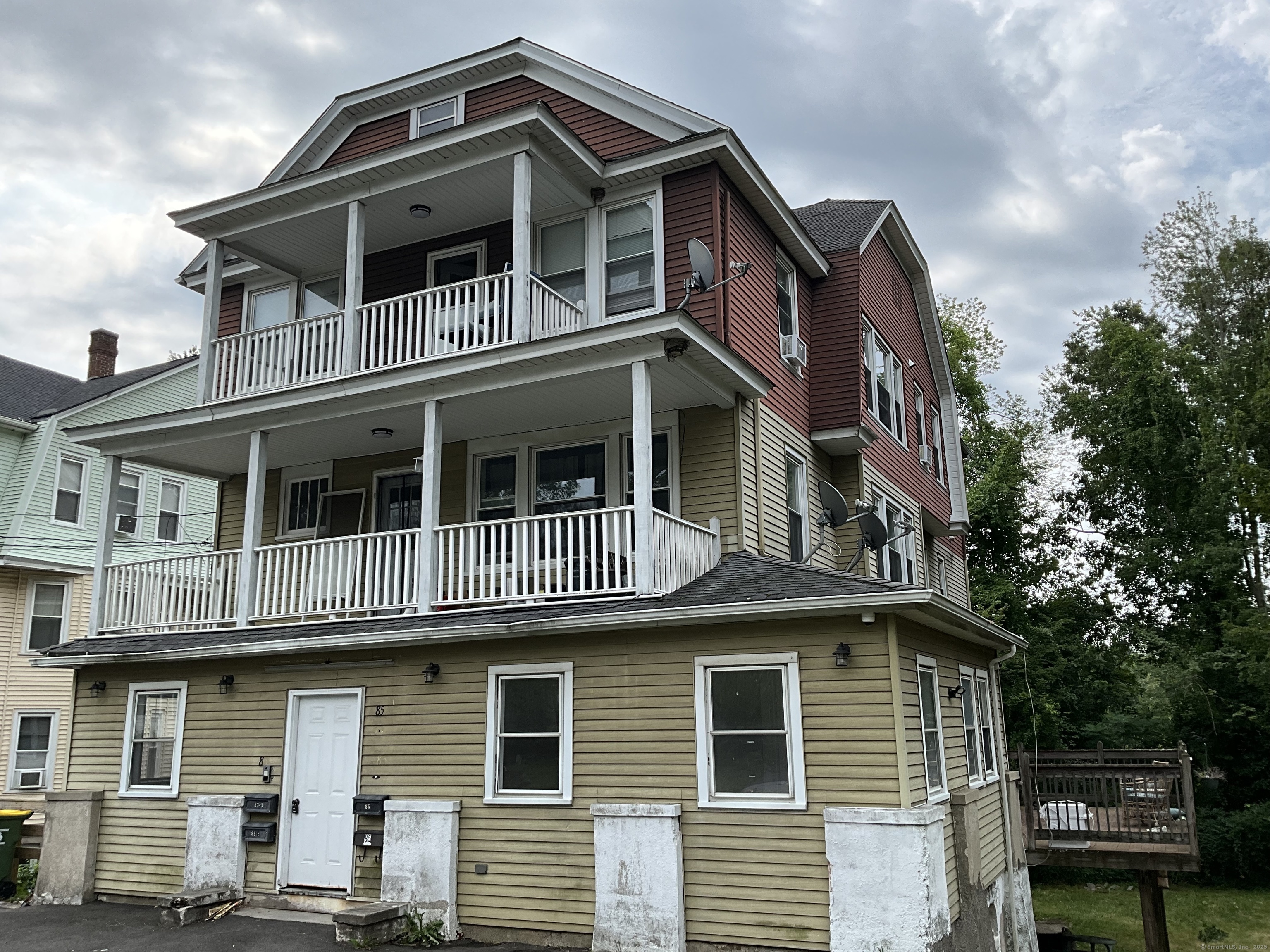 83 Vernon Street