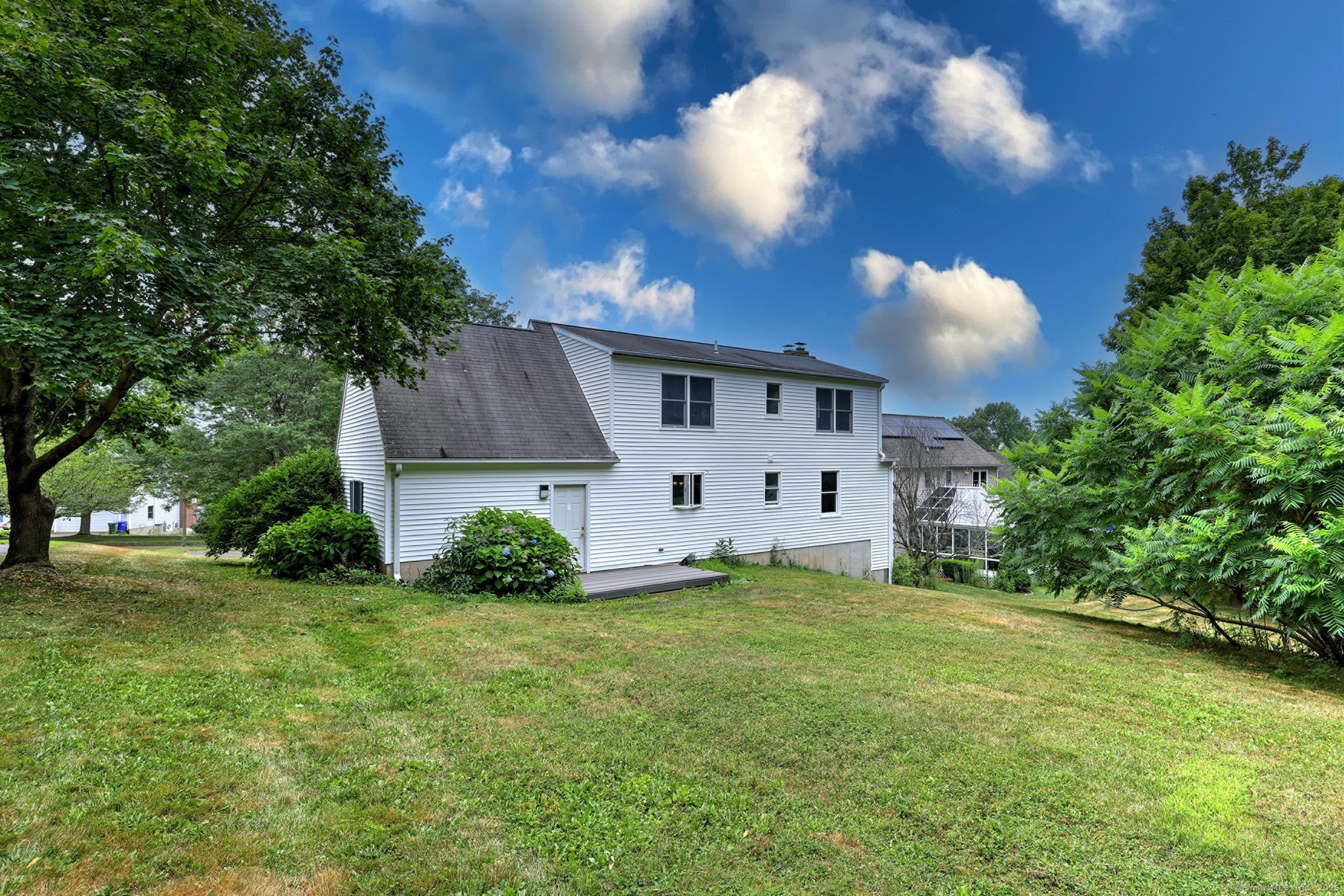 166 Elizabeth Lane