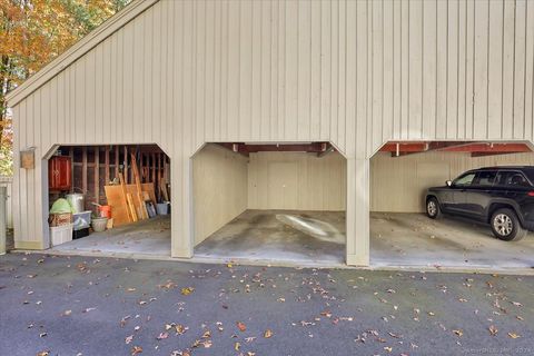 A home in Farmington