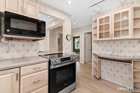 Tiny photo for 40 Beers Place, Stratford, CT 06614 (MLS # 24173541)