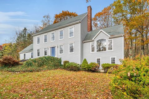 Photo of 8 Briar Cliff, Burlington, CT 06013 (MLS # 24127679)