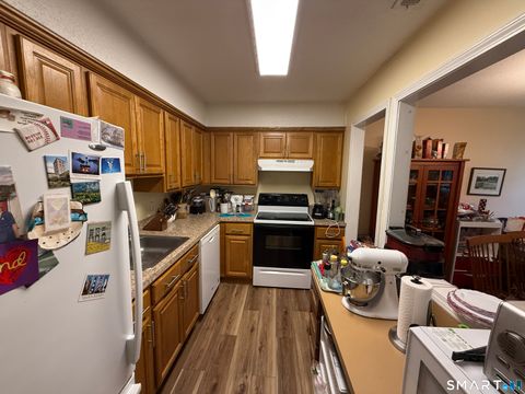 Tiny photo for 900 Mix Avenue #68, Hamden, CT 06514 (MLS # 24168397)