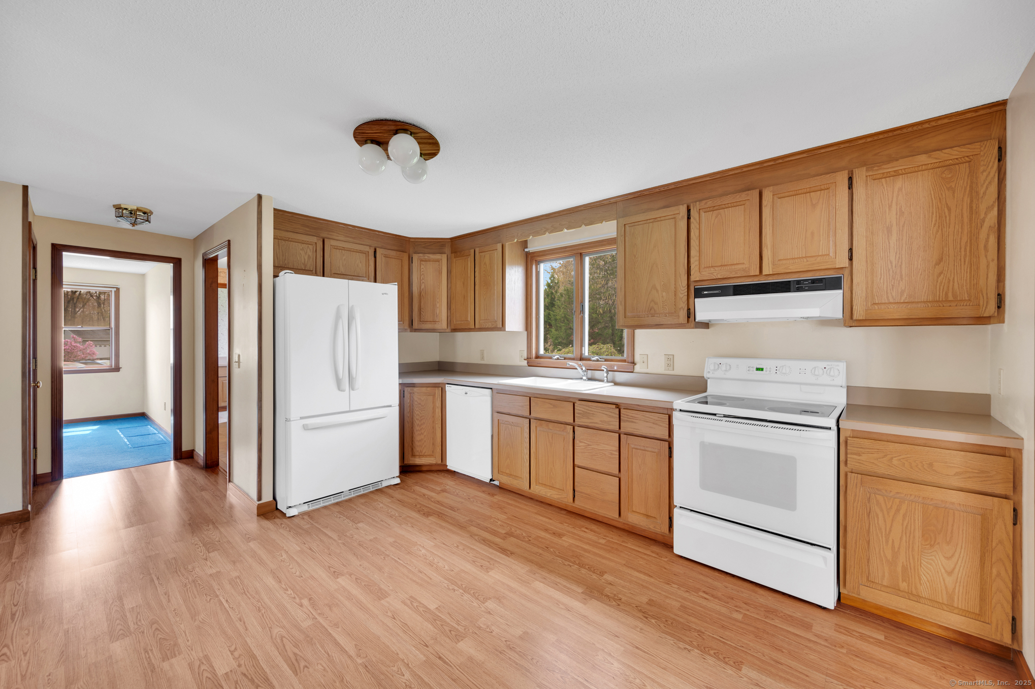461 Quarry Brook Drive, South Windsor, Connecticut image 11