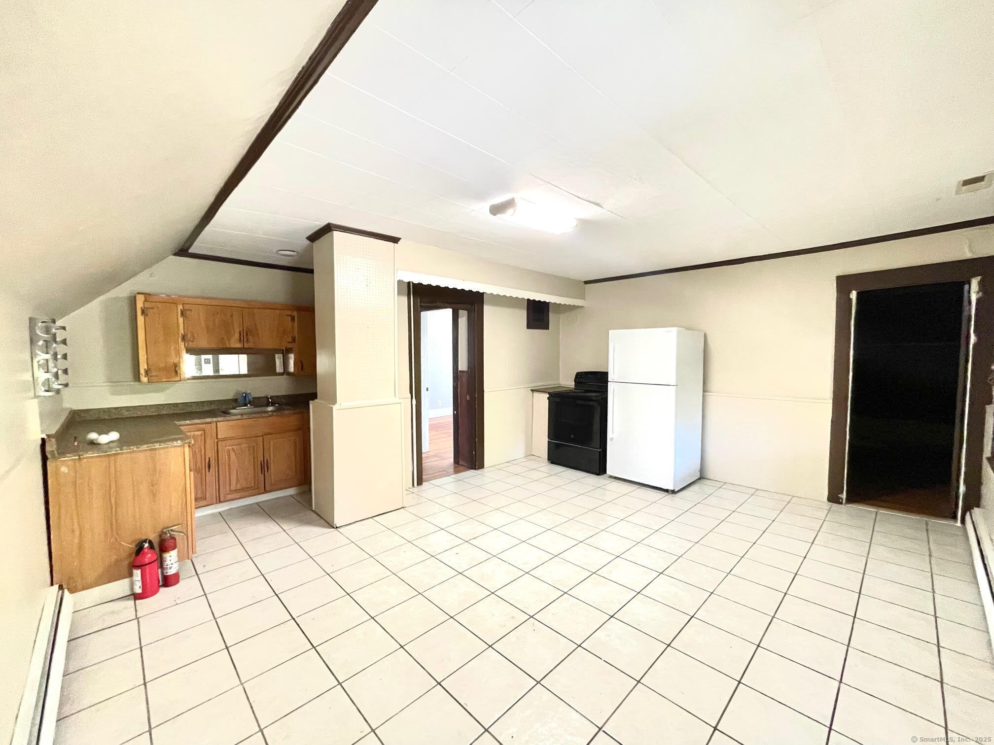 21 Elm Street 3rd flr