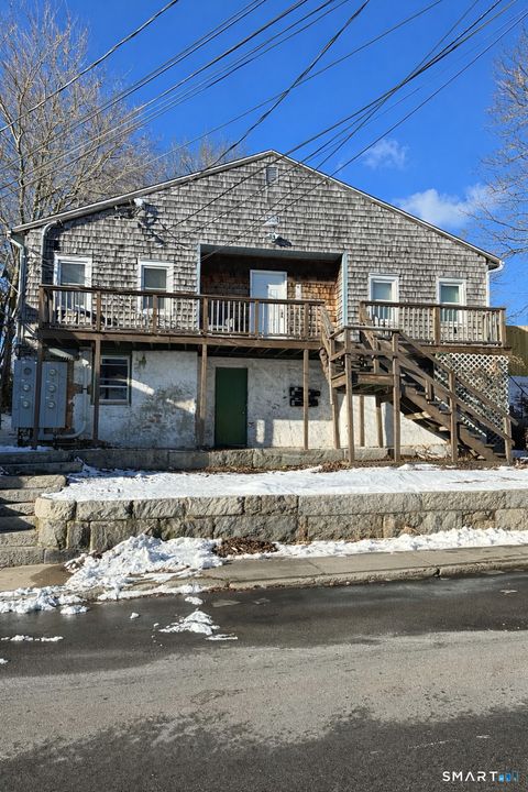 Photo of 7 Prest Street #3, New London, CT 06320 (MLS # 24146984)