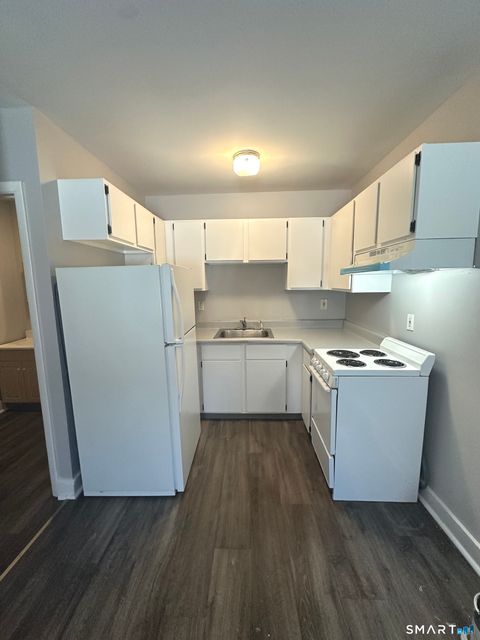 Tiny photo for 7 Prest Street #3, New London, CT 06320 (MLS # 24146984)