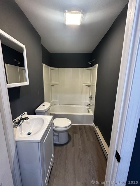 Tiny photo for 76 Columbus Avenue, Meriden, CT 06451 (MLS # 24149831)