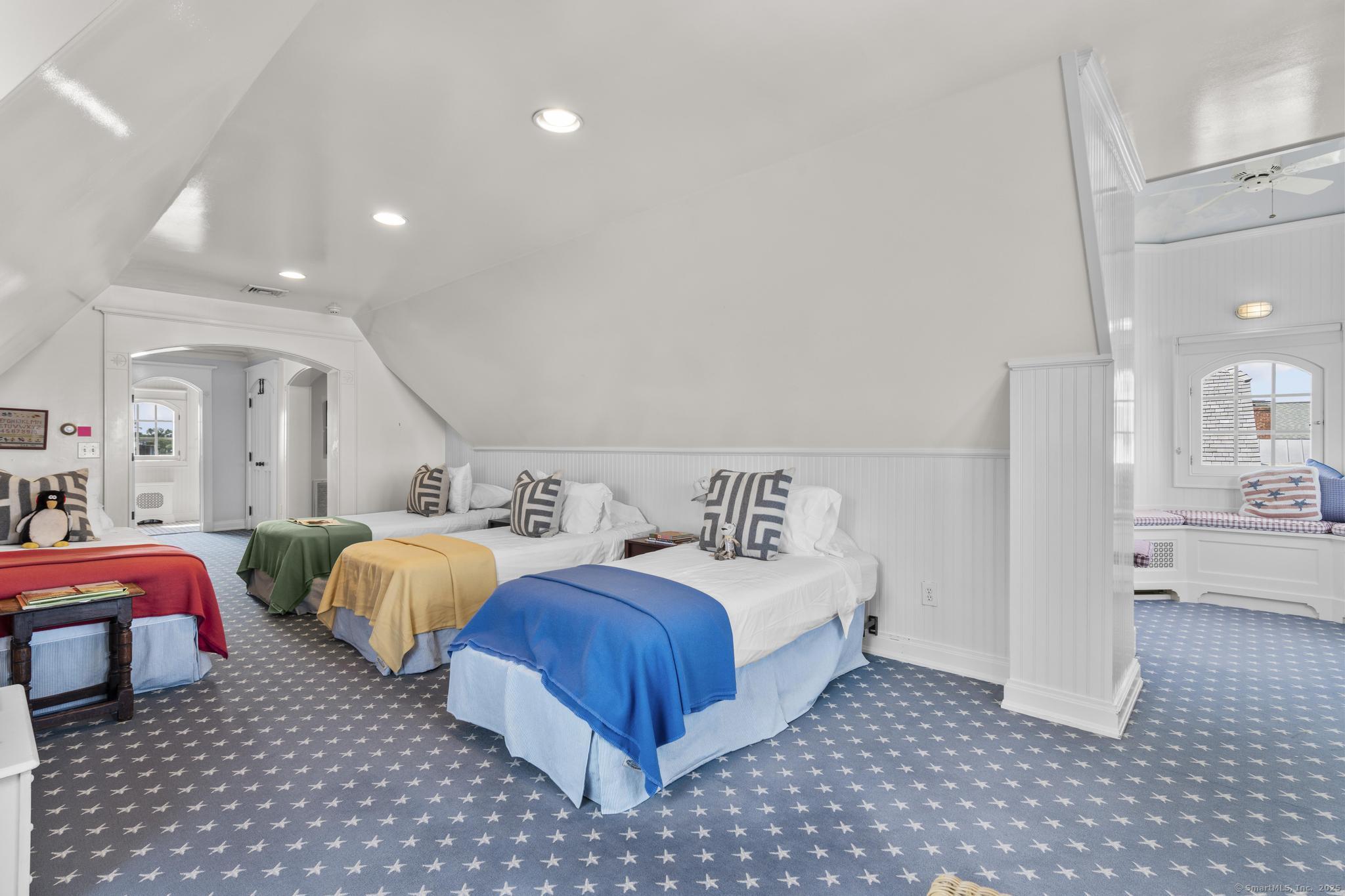 Norwalk, Connecticut 06853, United States, 4 Bedrooms Bedrooms, ,4 BathroomsBathrooms,Residential,Active,161863