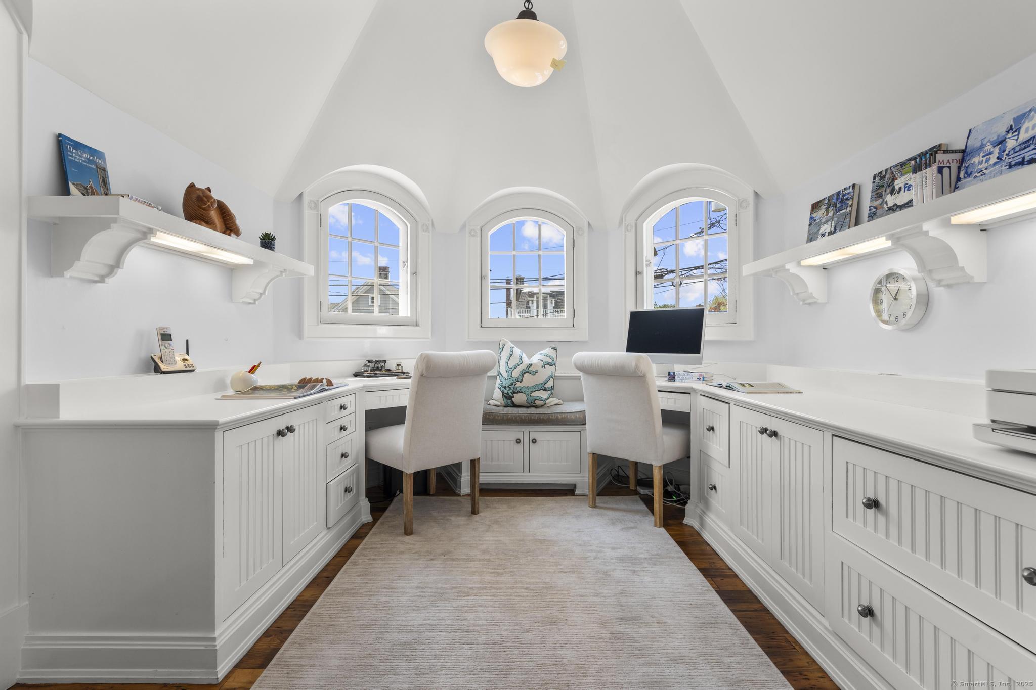 Norwalk, Connecticut 06853, United States, 4 Bedrooms Bedrooms, ,4 BathroomsBathrooms,Residential,Active,161863