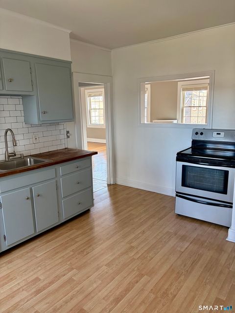 Tiny photo for 23 Rowsley Street #6, Bridgeport, CT 06605 (MLS # 24163124)