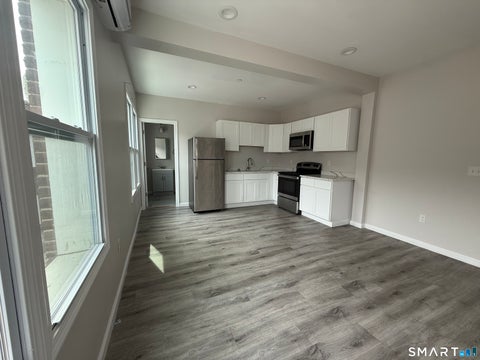Photo of 27 Main Street #13, New Britain, CT 06051 (MLS # 24213382)