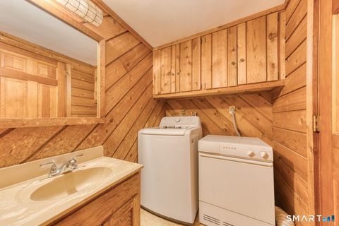 Tiny photo for 879 Neipsic Road, Glastonbury, CT 06033 (MLS # 24163513)