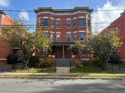 Photo of 52 Atwood Street #APT 3B, Hartford, CT 06105 (MLS # 24136787)