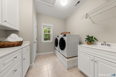 Tiny photo for 5 Champlains Drive, Farmington, CT 06032 (MLS # 24196316)