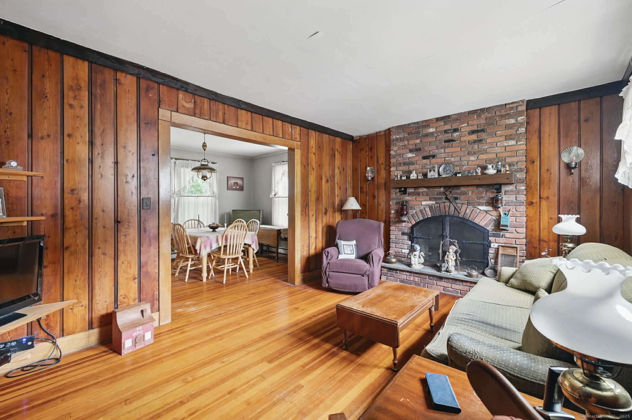 146 Herschel Avenue