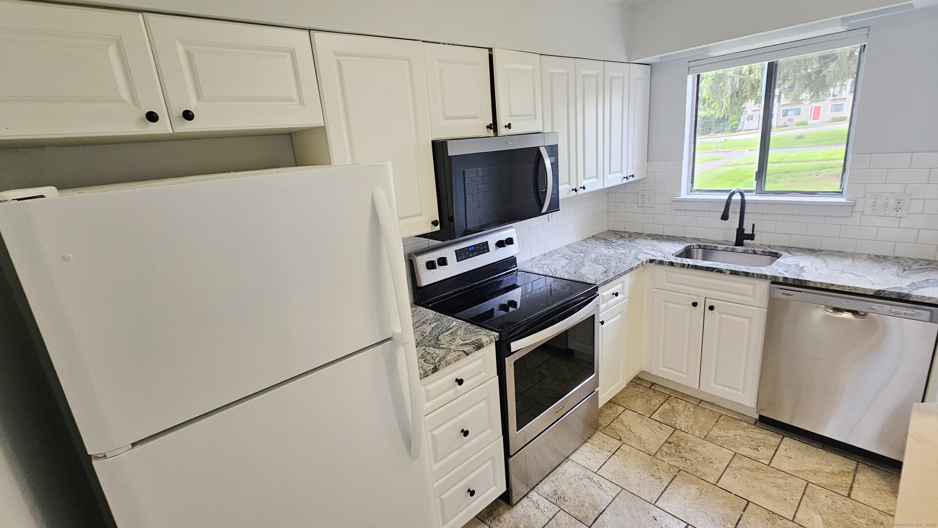 31 Regis Drive #31, Meriden, Connecticut image 5