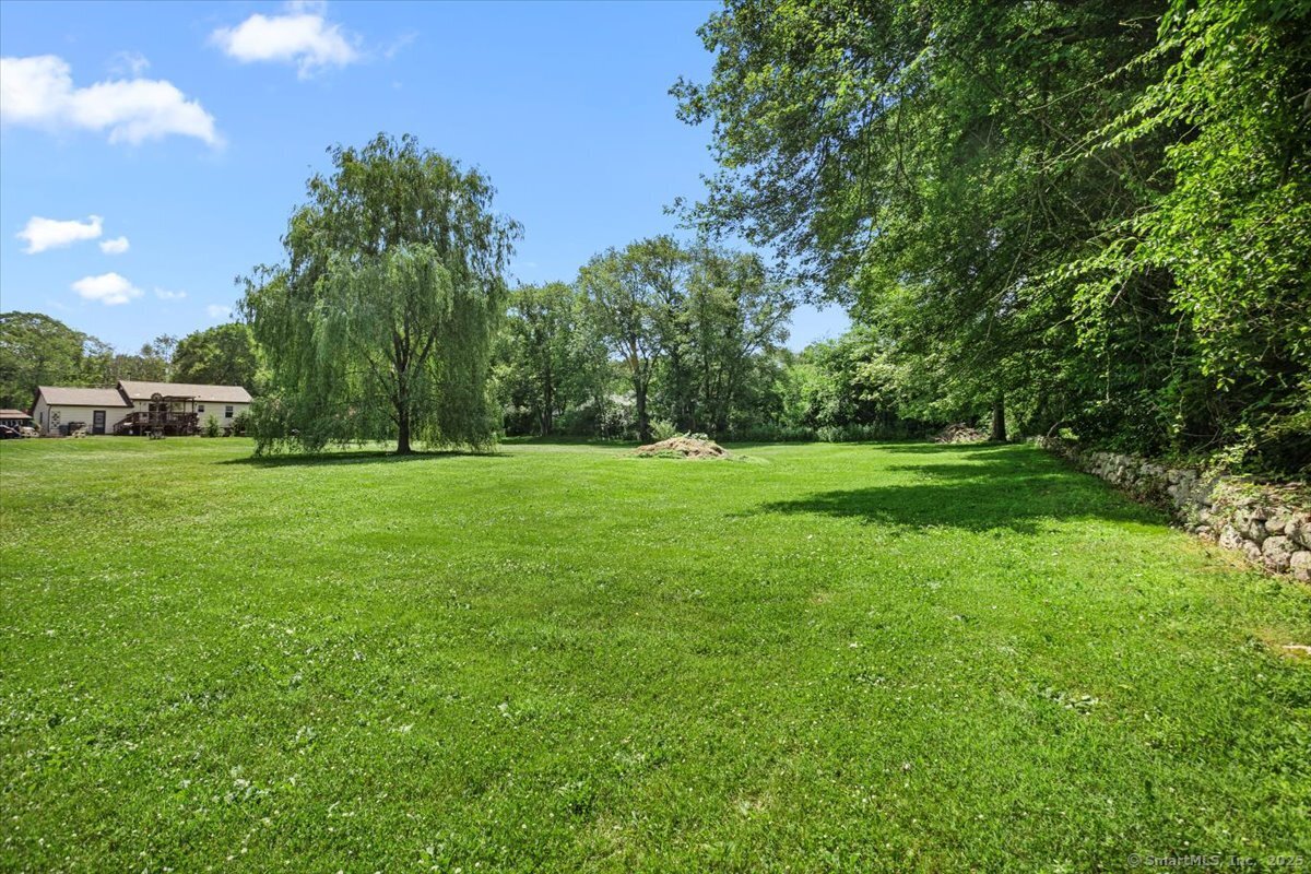 Sterling, Connecticut 06377, United States, 2 Bedrooms Bedrooms, ,1 BathroomBathrooms,Residential,Active,168469