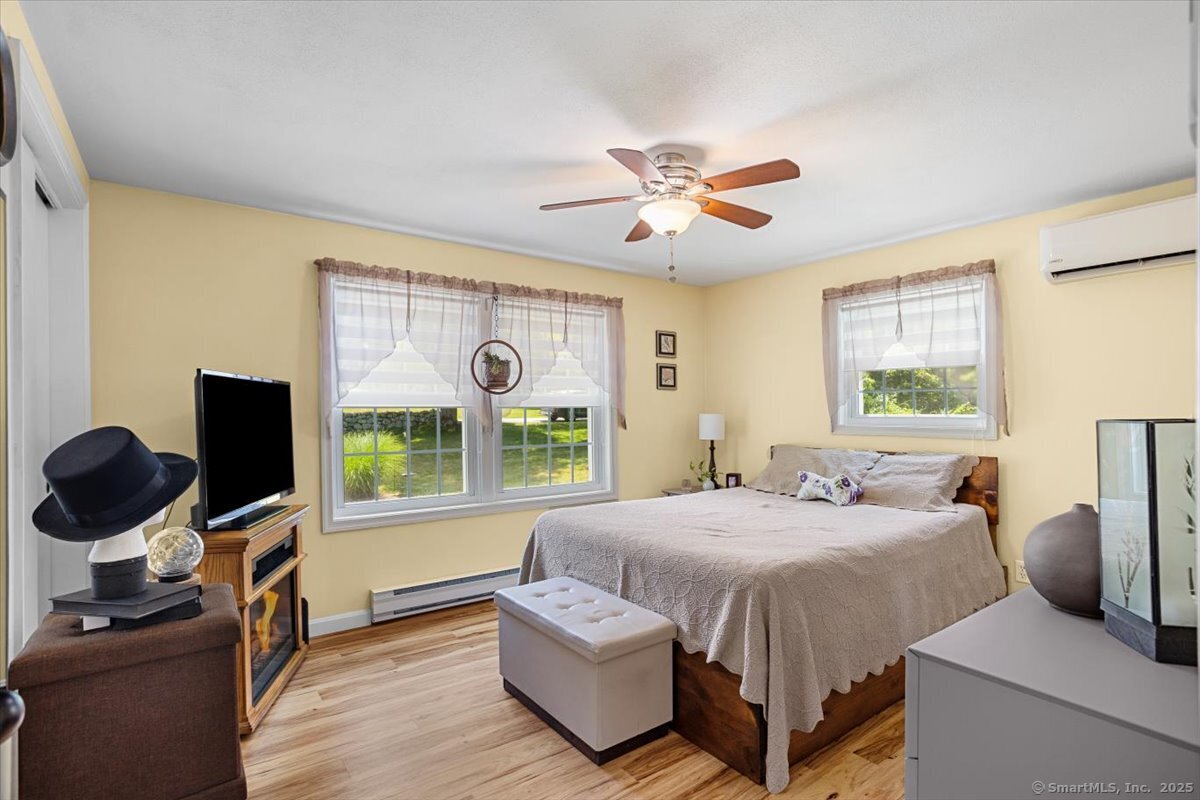 Sterling, Connecticut 06377, United States, 2 Bedrooms Bedrooms, ,1 BathroomBathrooms,Residential,Active,168469