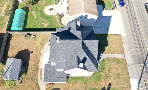 Tiny photo for 154 Hawthorne Avenue, Derby, CT 06418 (MLS # 24136101)