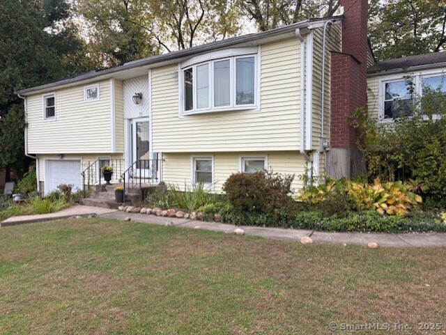 Middletown, Connecticut 06457, United States, 3 Bedrooms Bedrooms, ,2 BathroomsBathrooms,Residential,Active,231007