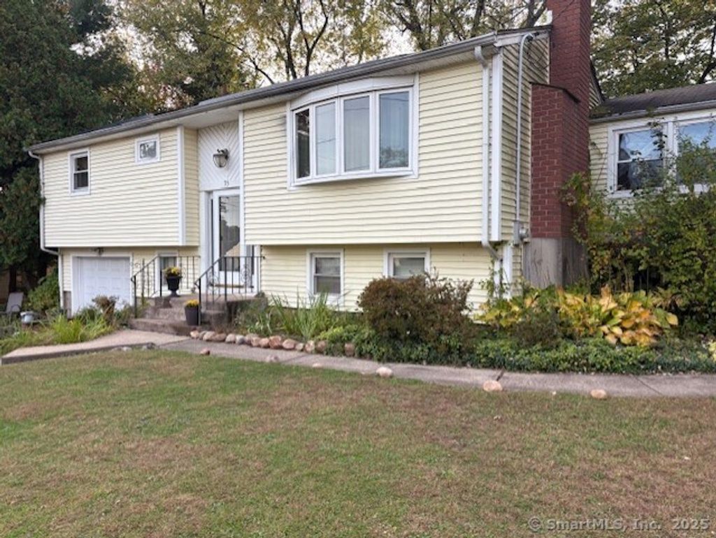 Photo of 75 Azalea Drive, Middletown, CT 06457 (MLS # 24135073)
