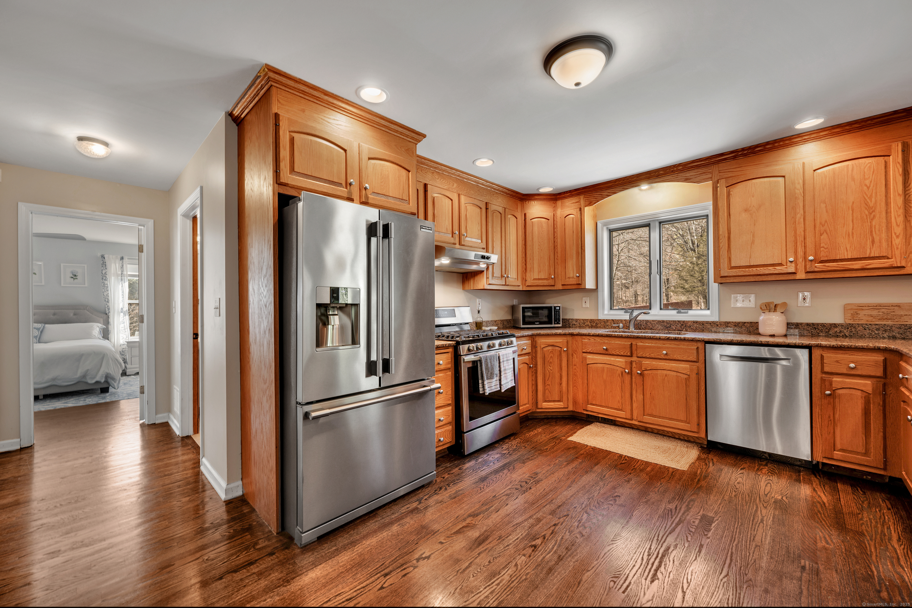 1998 Mount Vernon Road, Southington, Connecticut image 19