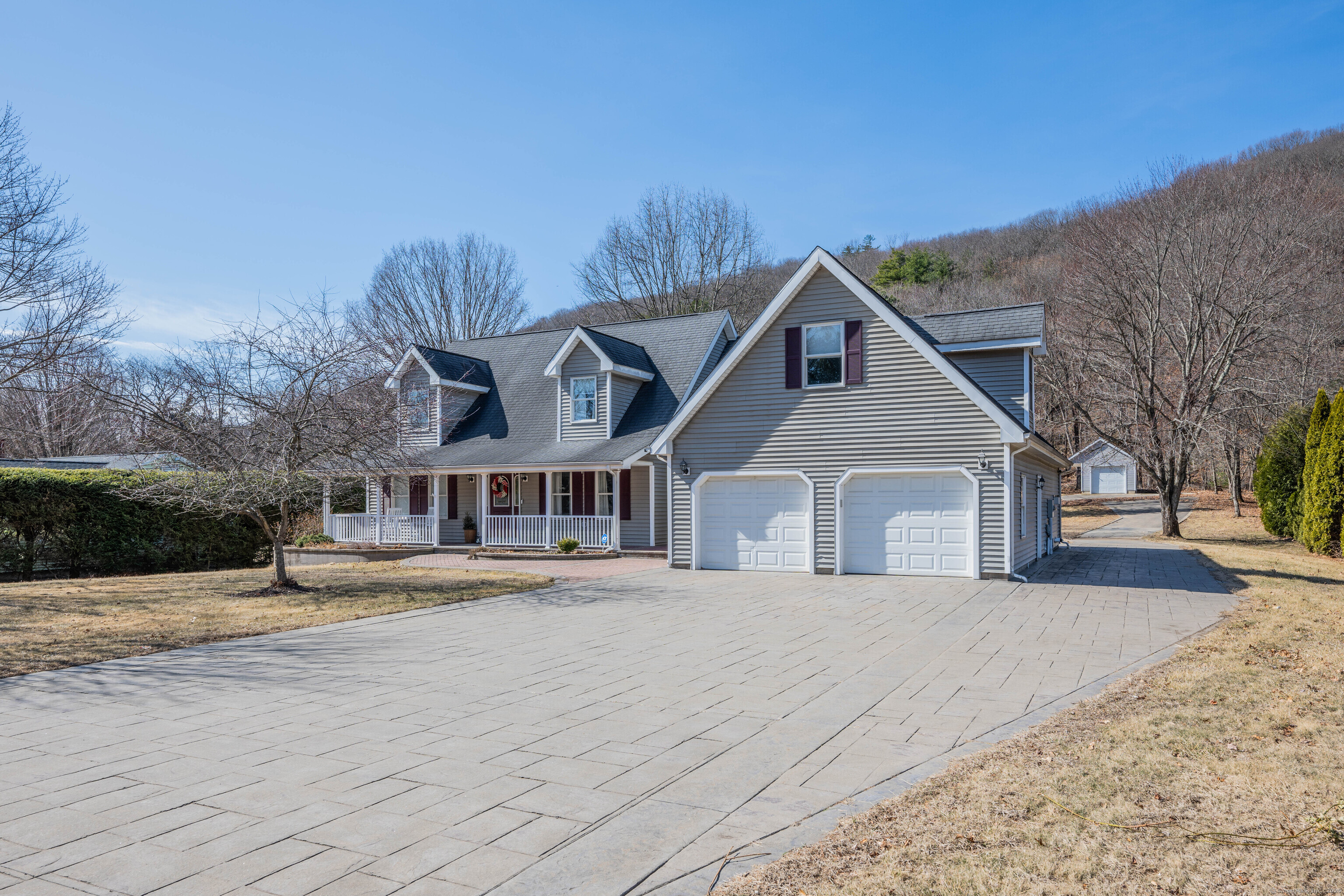 1998 Mount Vernon Road, Southington, Connecticut image 1