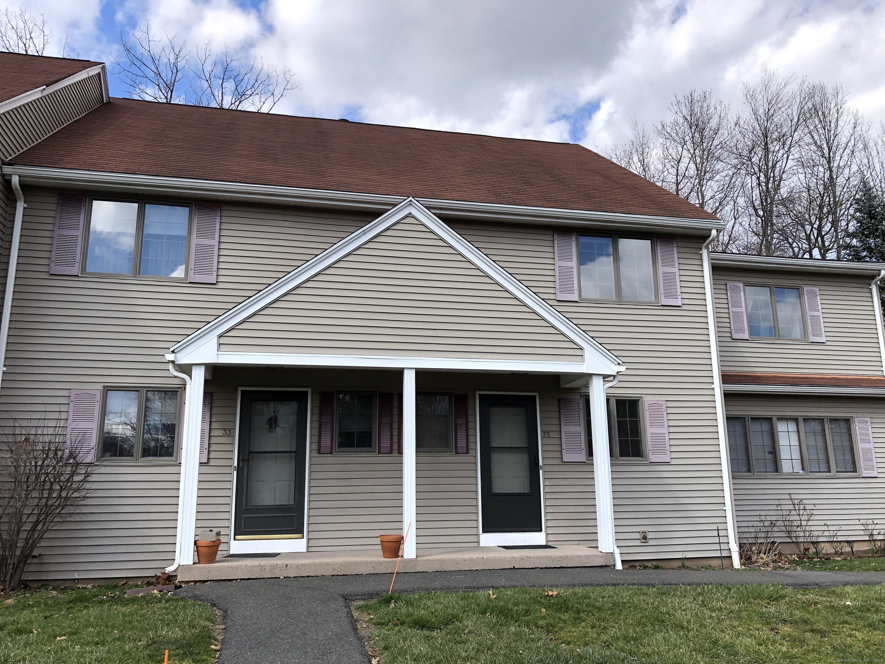 View Windsor Locks, CT 06096 townhome