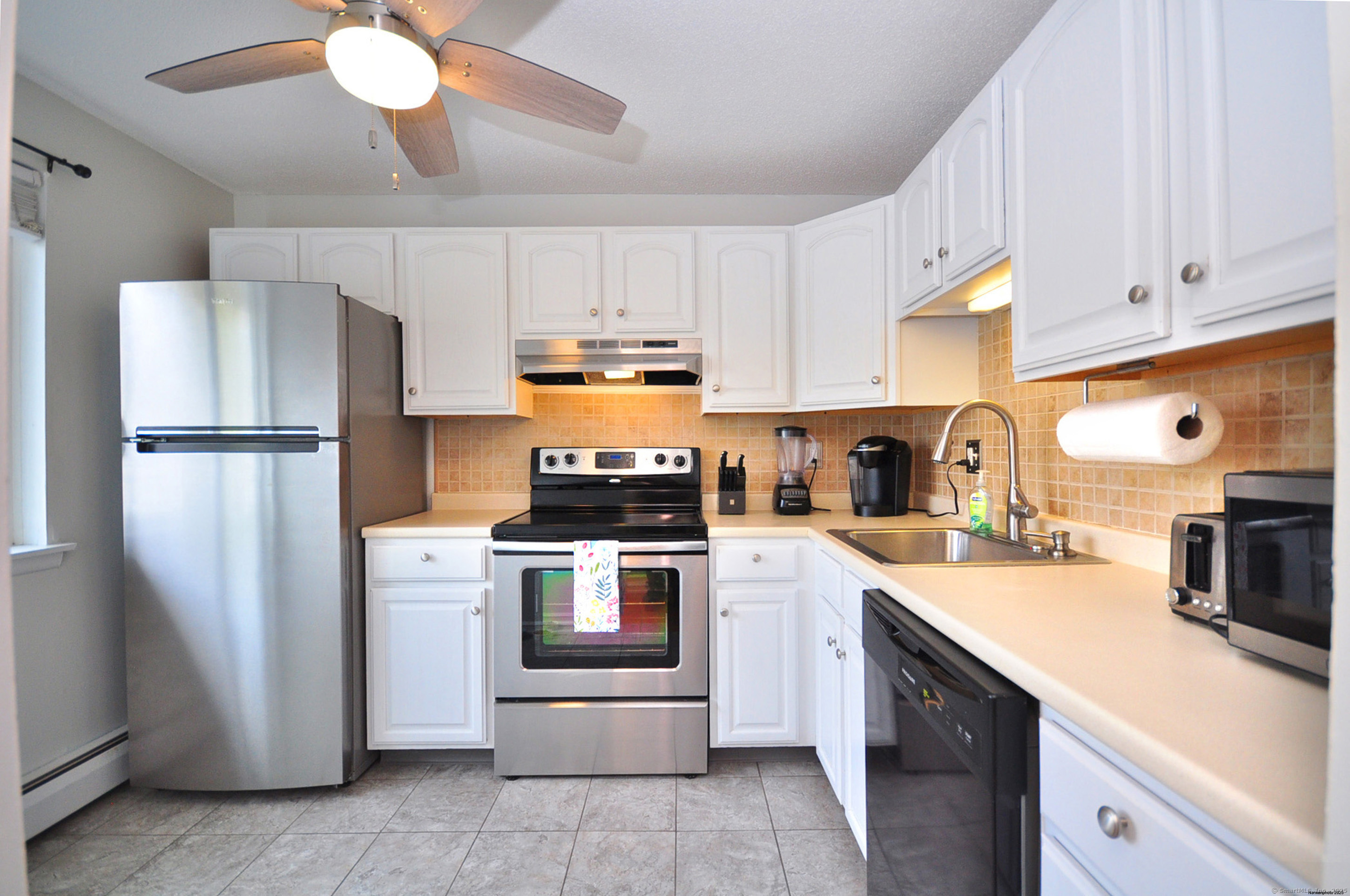 220 Main Street #APT 7G, New Hartford, Connecticut image 20