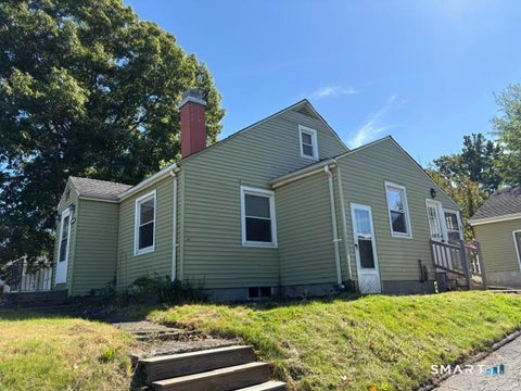 Photo of 114 White Oak Avenue, Plainville, CT 06062 (MLS # 24209897)