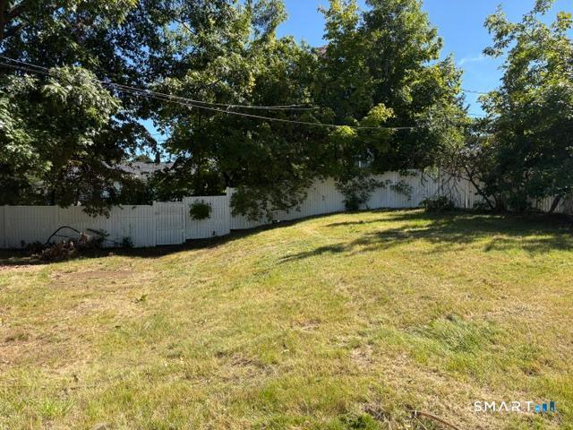 114 White Oak Avenue