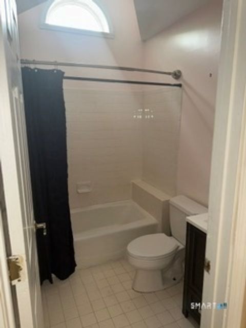 Tiny photo for 433 Blake Street #433, New Haven, CT 06515 (MLS # 24174106)
