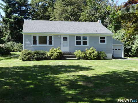 Photo of 73 Soundview Road, Ridgefield, CT 06877 (MLS # 24151177)