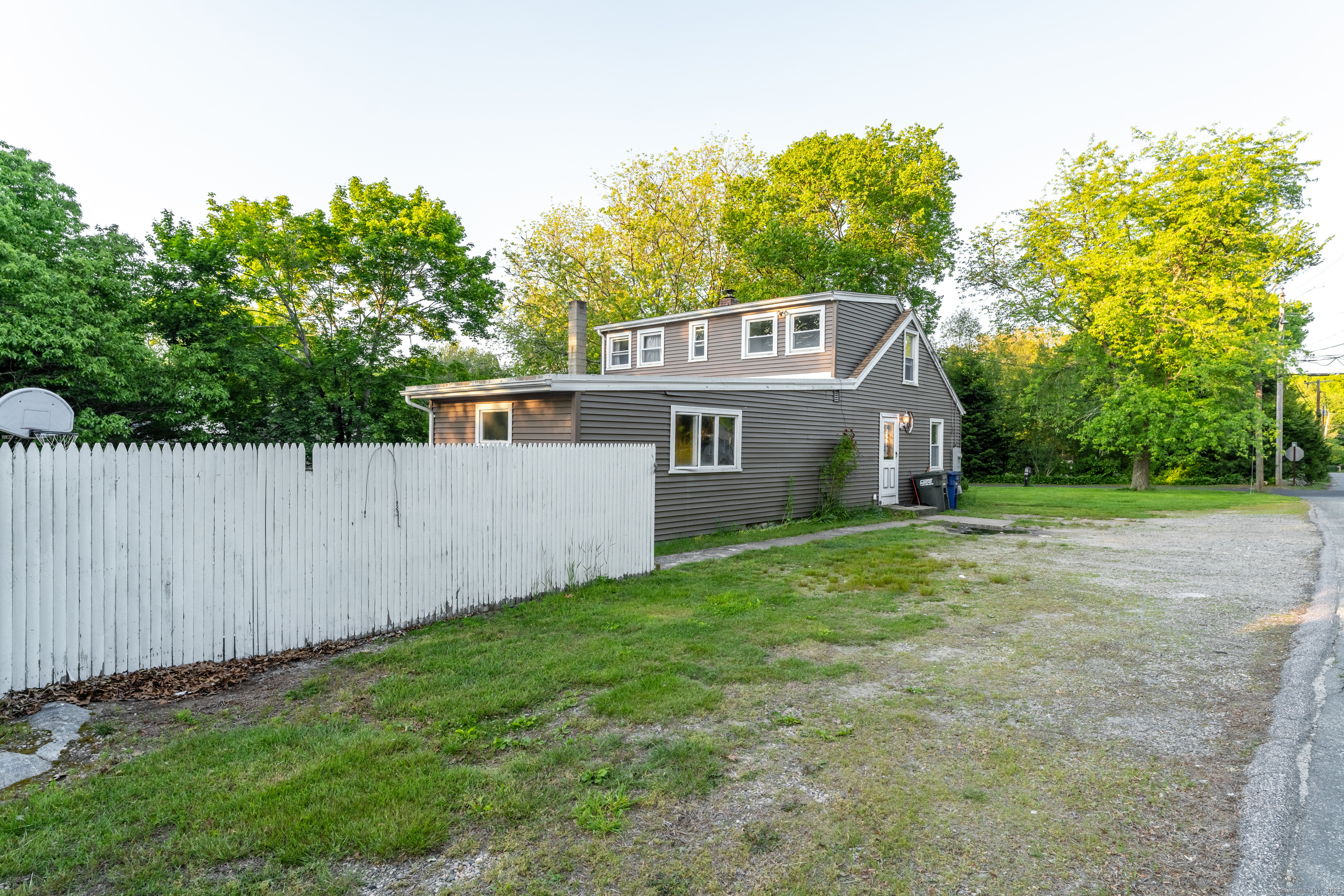 498 Greenhaven Road, Stonington, Connecticut image 9
