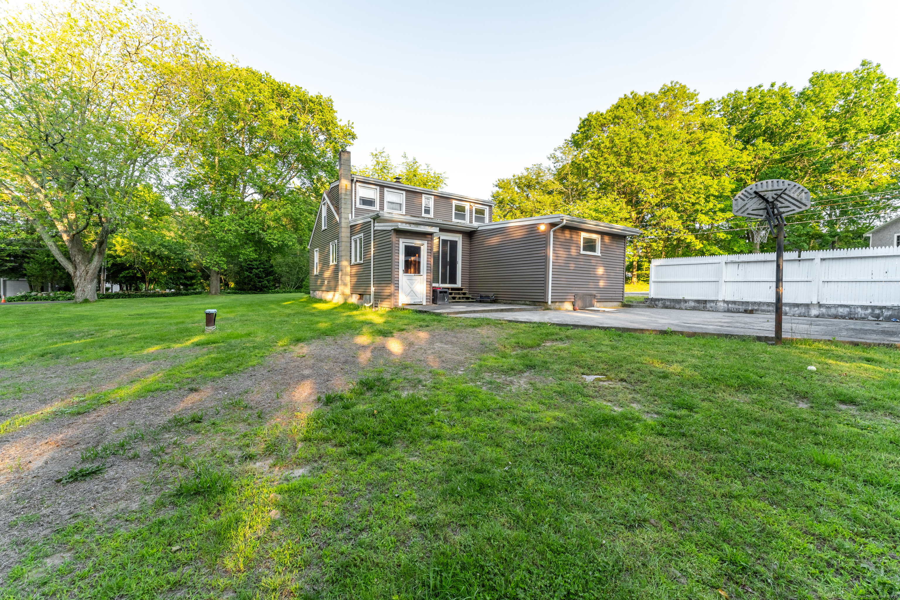 498 Greenhaven Road, Stonington, Connecticut image 6