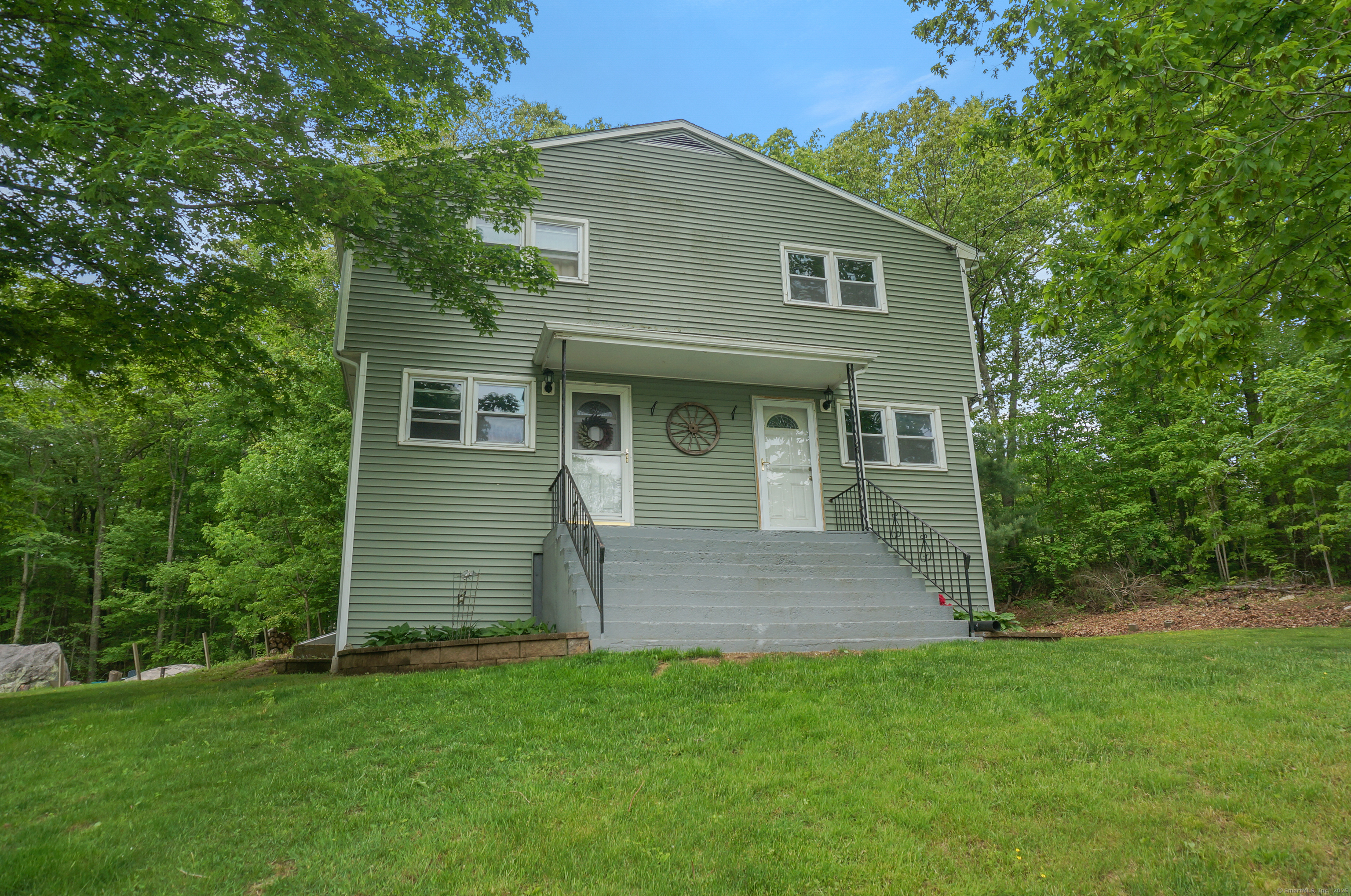 Photo 1 of Fielding Drive, Montville, Connecticut, $429,900, Web #: 24096756