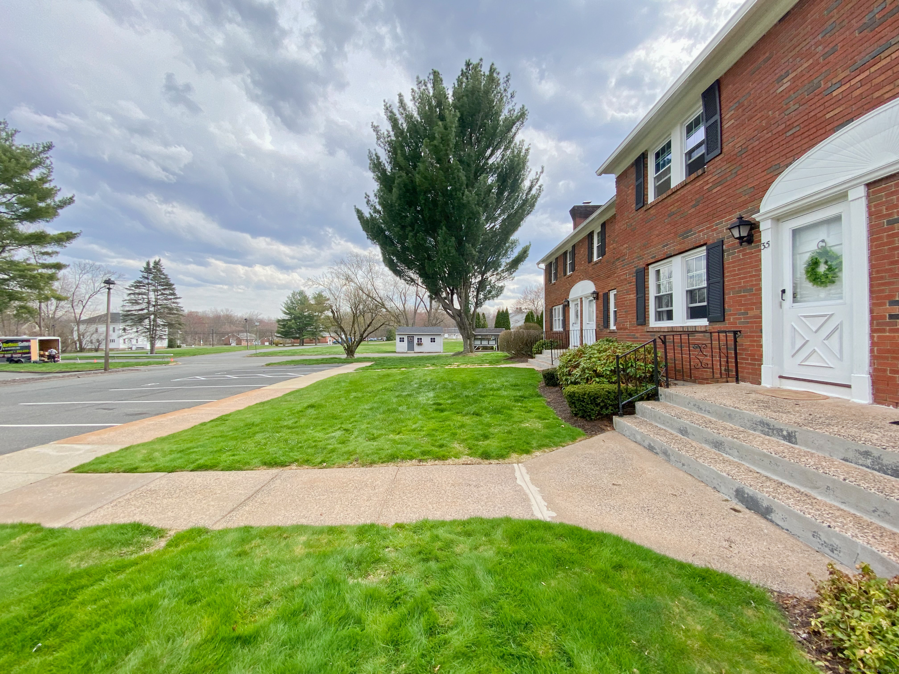 35 Brandywine Lane #35, Suffield, Connecticut image 3