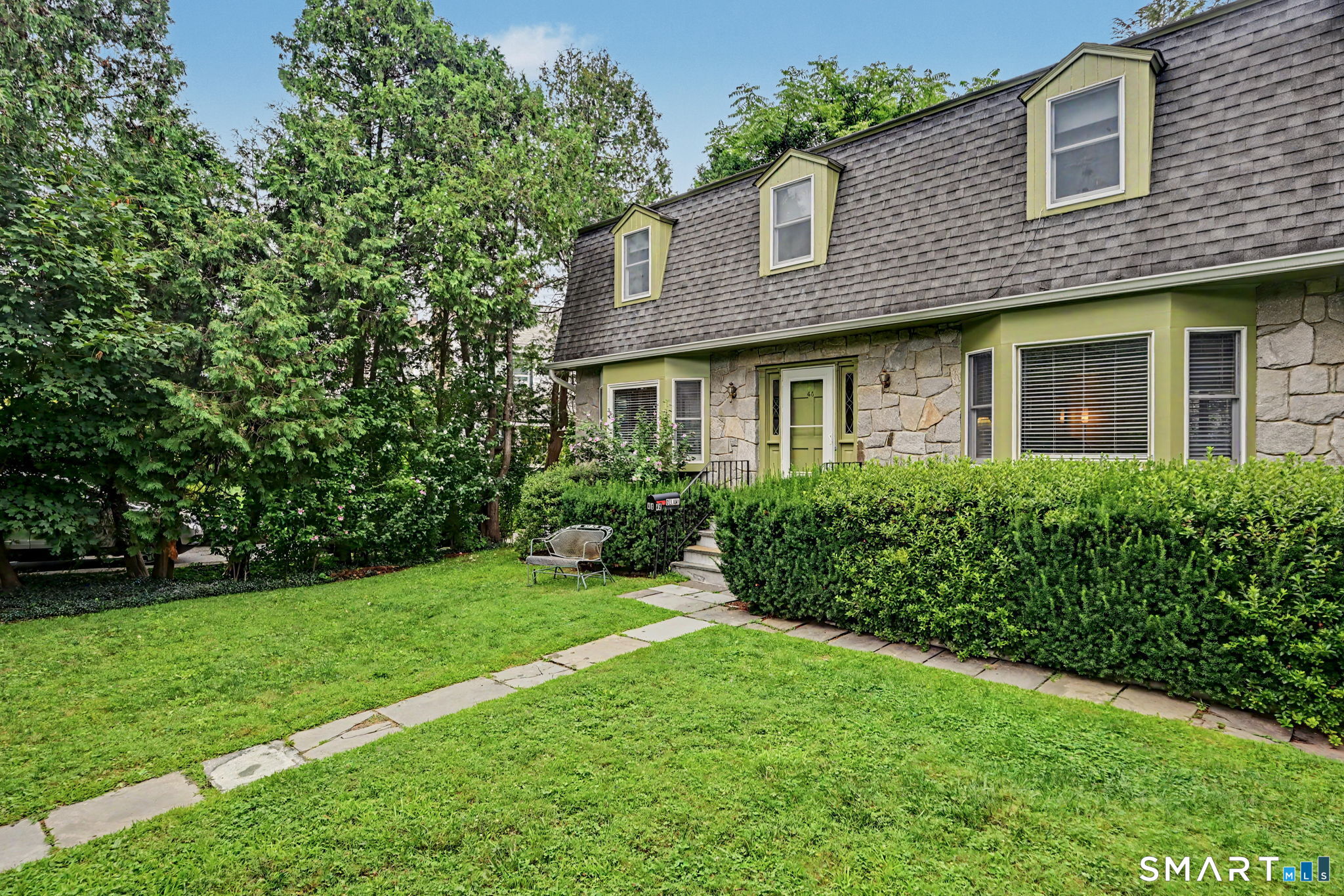 48 Green Avenue