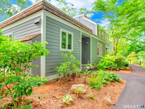 Photo of 2 Castle Rock Road #2, Branford, CT 06405 (MLS # 24190571)