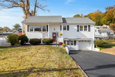 Tiny photo for 7 Lycett Court, Norwalk, CT 06851 (MLS # 24162367)