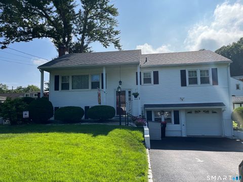 Tiny photo for 7 Lycett Court, Norwalk, CT 06851 (MLS # 24162367)