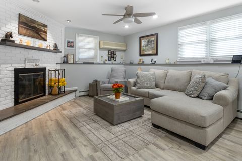 Tiny photo for 7 Lycett Court, Norwalk, CT 06851 (MLS # 24162367)