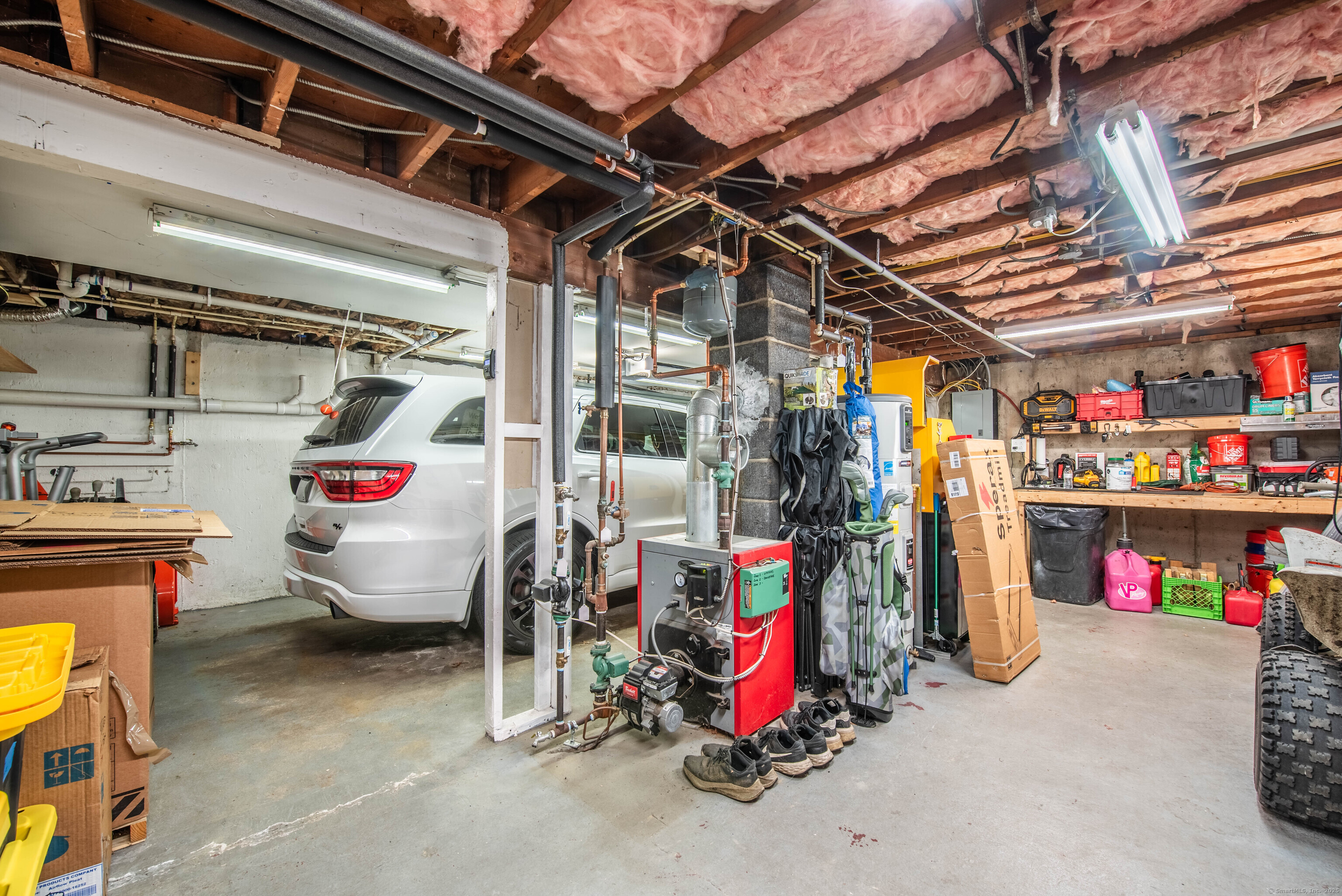 232 Beach Road, Wolcott, Connecticut image 21