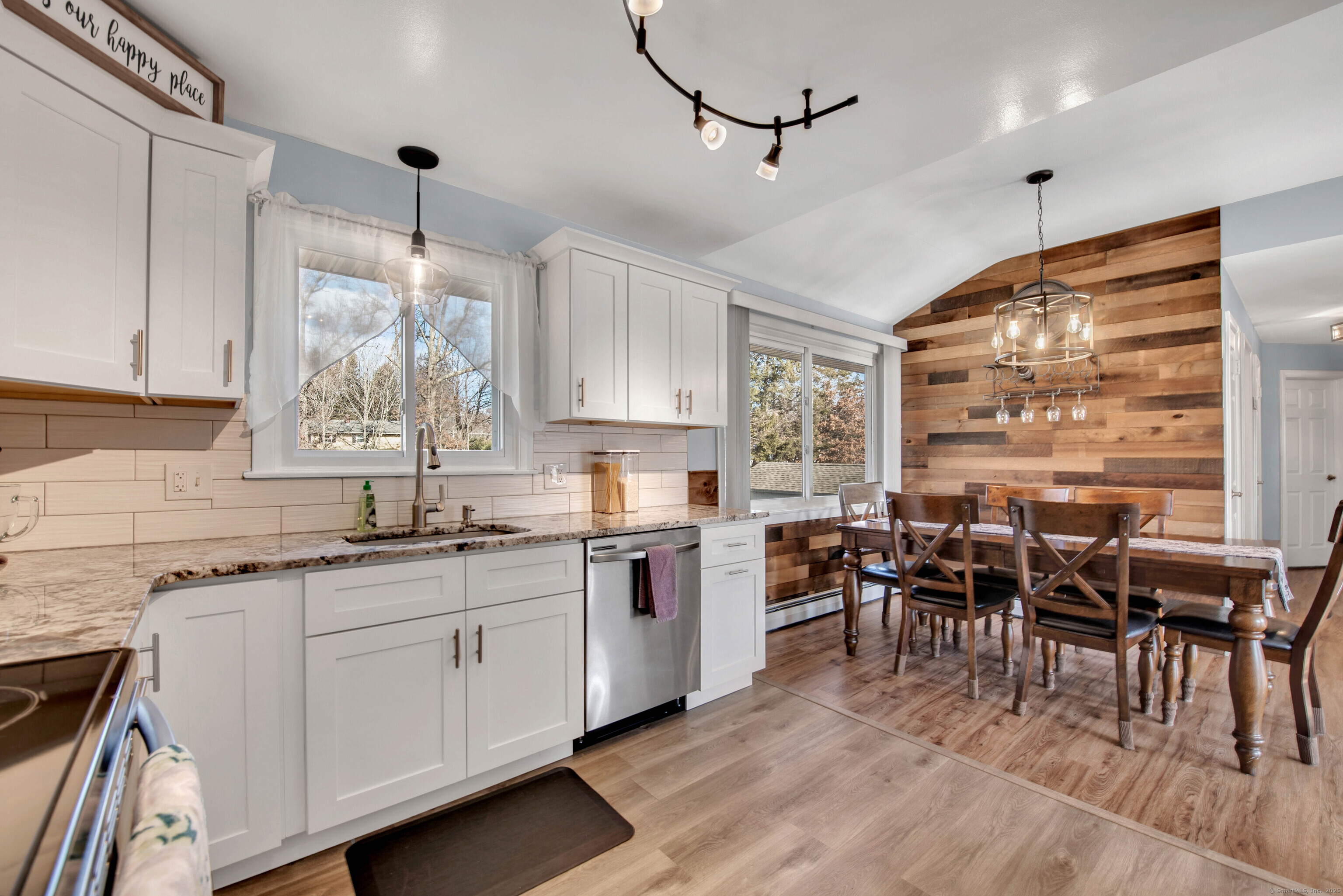 232 Beach Road, Wolcott, Connecticut image 10