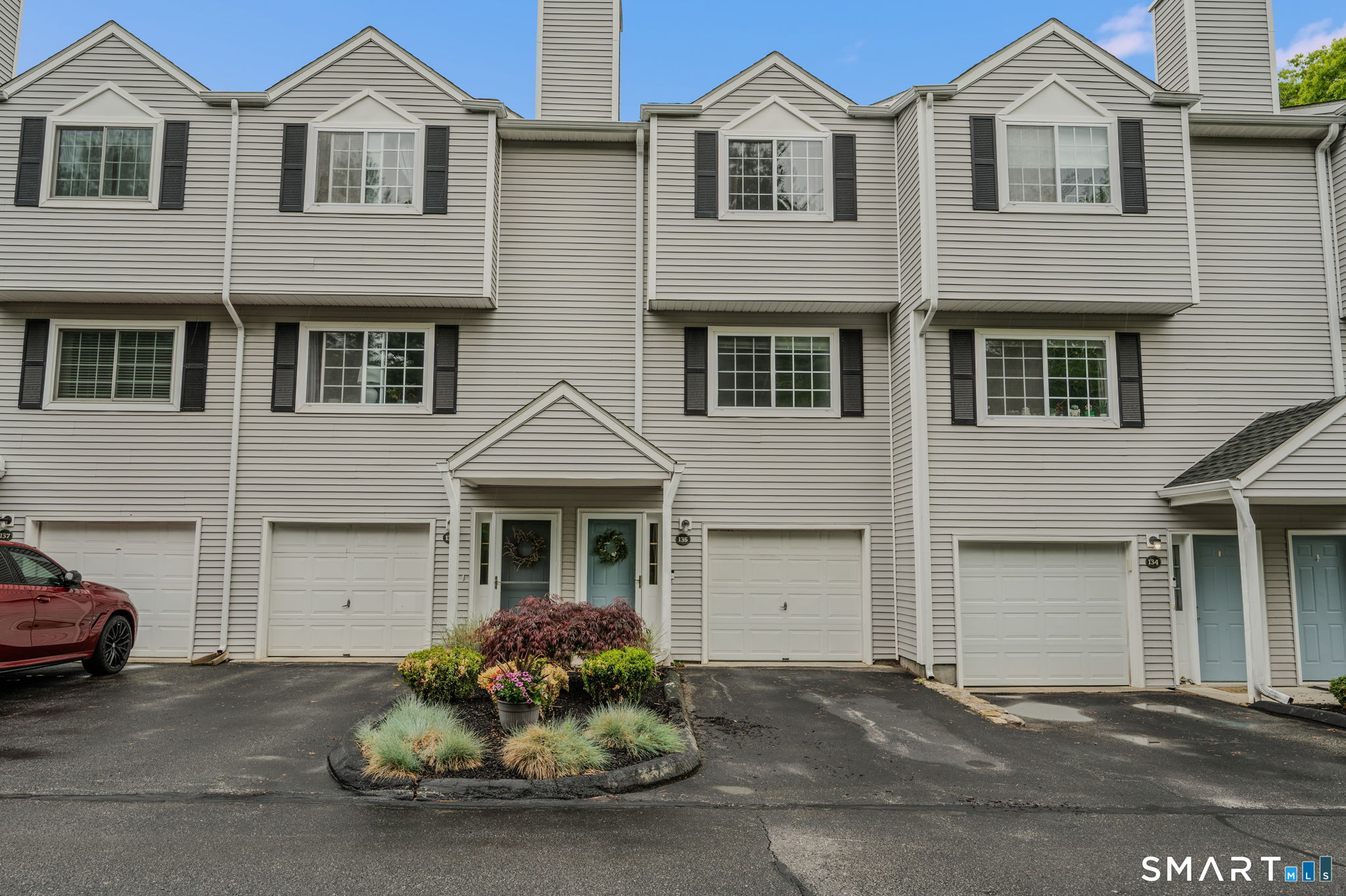310 Boston Post Road 135