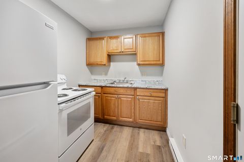 Tiny photo for 46 N Cherry Street #6, Wallingford, CT 06492 (MLS # 24155031)