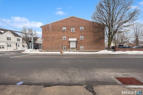 Tiny photo for 46 N Cherry Street #6, Wallingford, CT 06492 (MLS # 24155031)